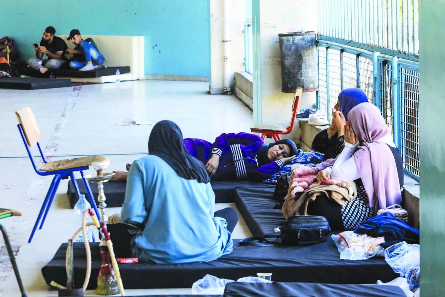 Among the displaced are around 4,000 female-headed households. Among the displaced are around 4,000 female-headed households.