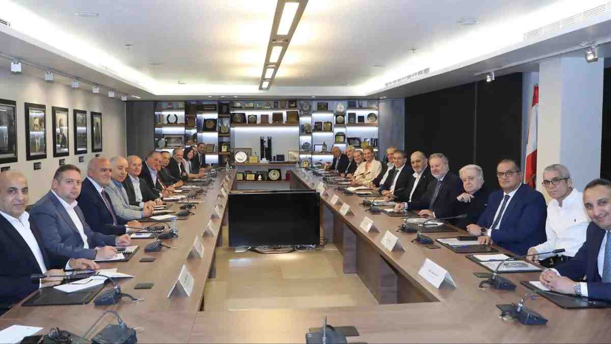The agreement was signed by Minister Dr. Kamal Shehadeh on behalf of the ministry and Maroun Chammas, CEO of Berytech.