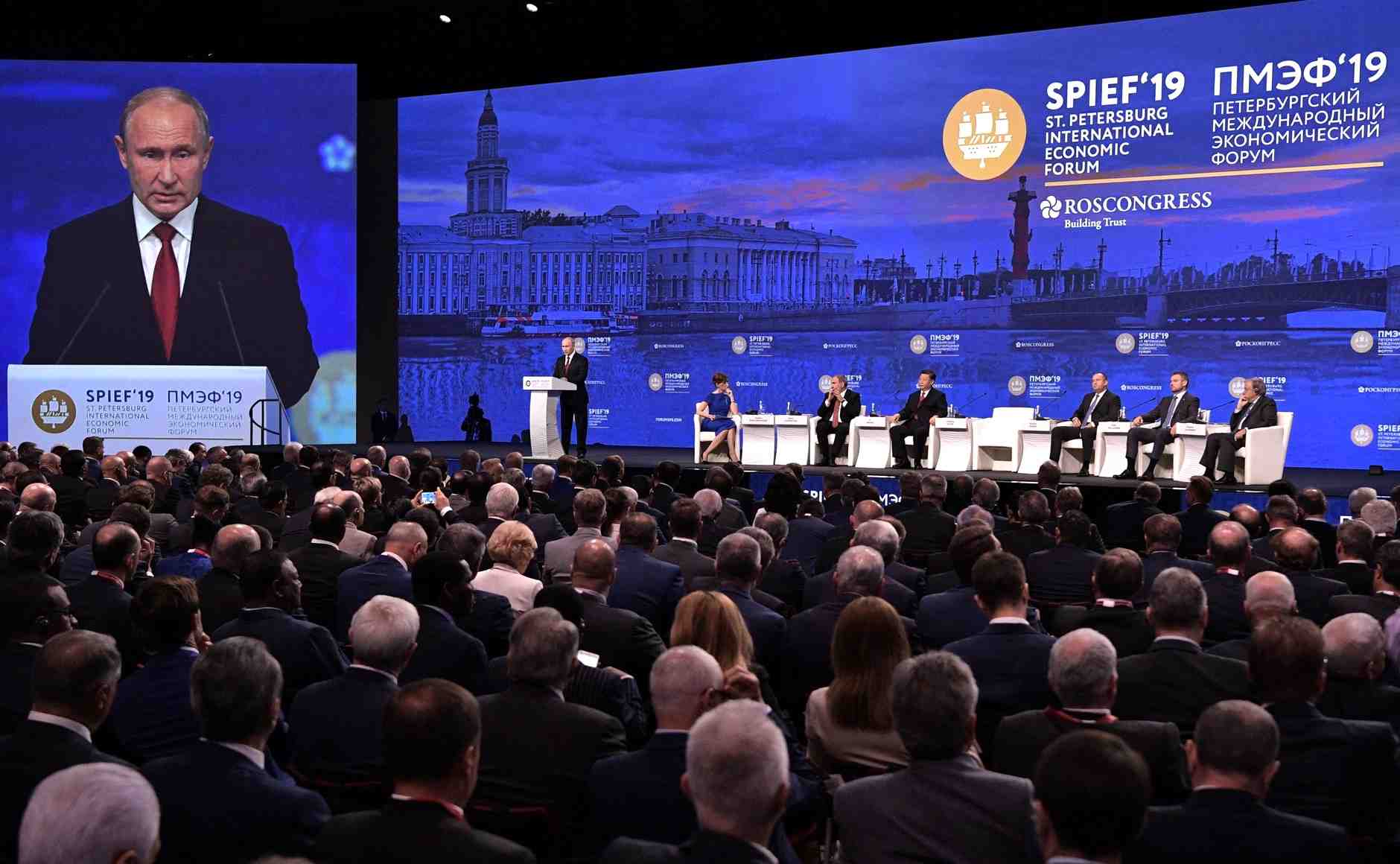 Established in 1997, SPIEF was originally created to attract foreign investors and support Russia’s integration into the global economy following the collapse of the Soviet Union.