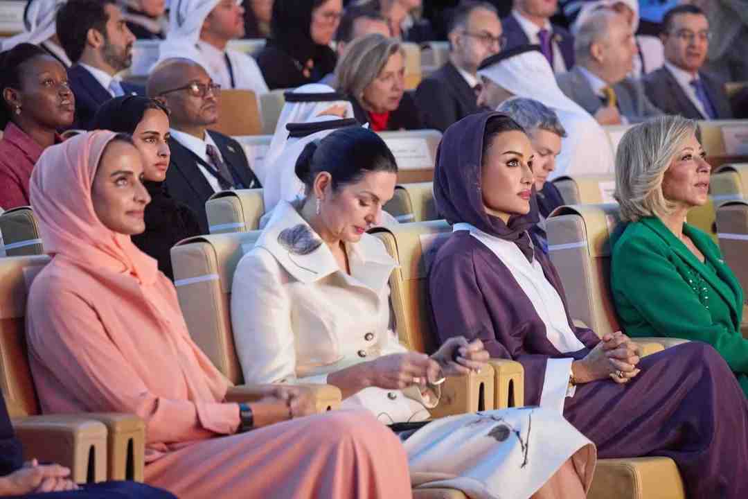 Nehmat Aoun and Mouza Bint Nasser at the WISE 12 Summit in Doha, Qatar. (Source: Al Fanar Media)