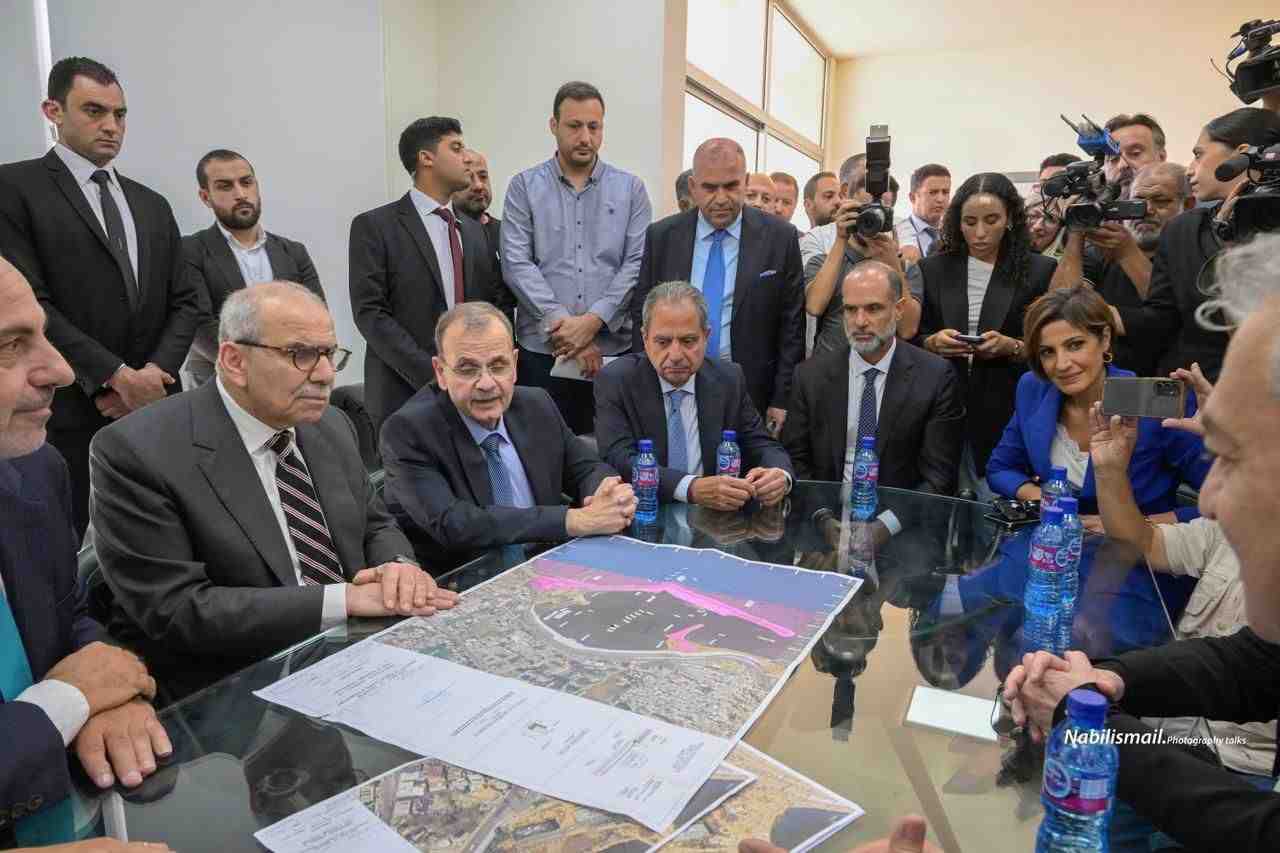 هدفت الزيارة الميدانية إلى تقييم الأوضاع البيئية في المدينة وضمان التزامها بالمعايير البيئية الوطنية. (المصدر: وزارة البيئة)