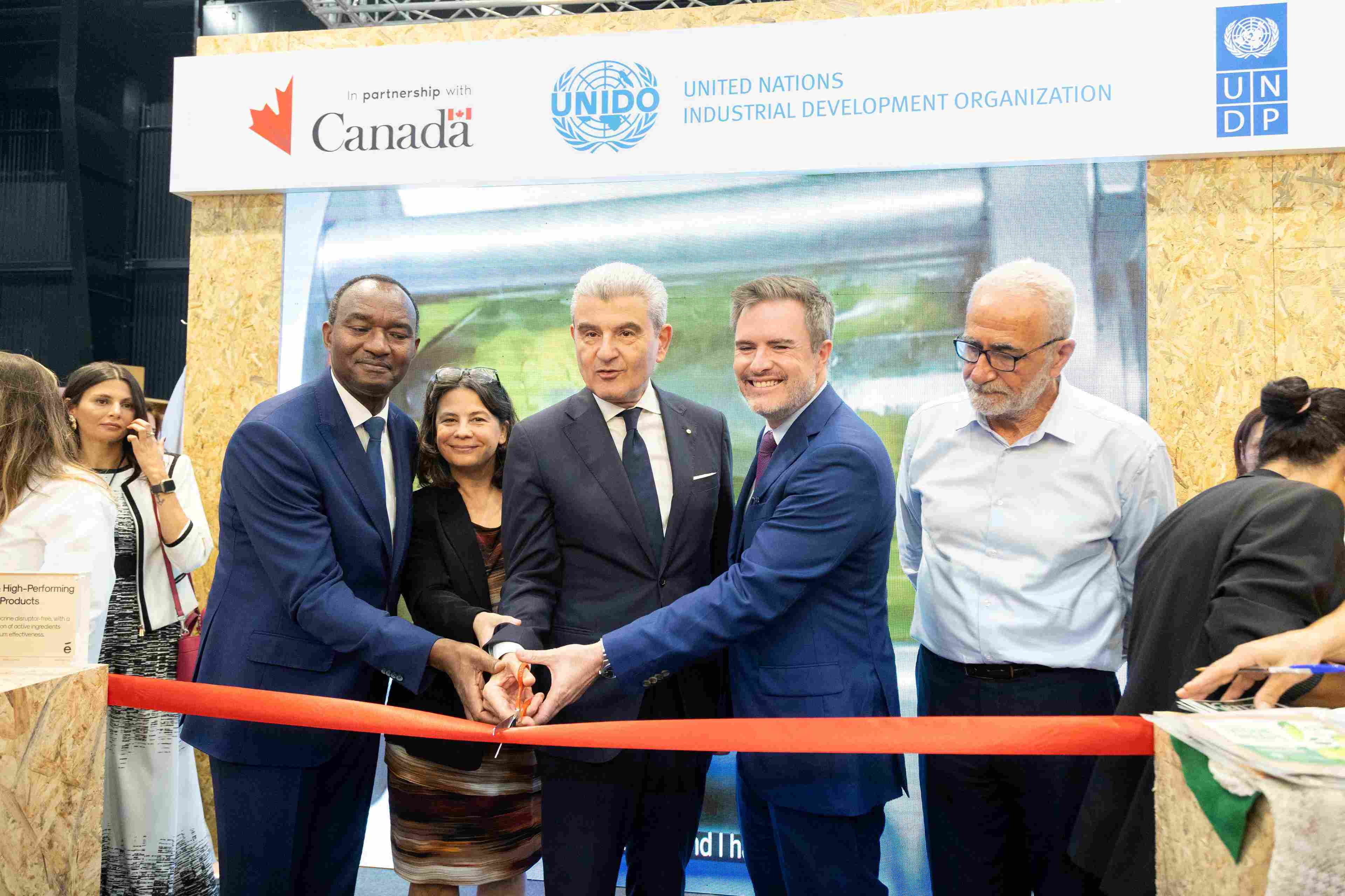 The awarding ceremony, held at the Expo’s Seaside Arena, brought together nearly 200 participants. (Source: UNDP Lebanon)